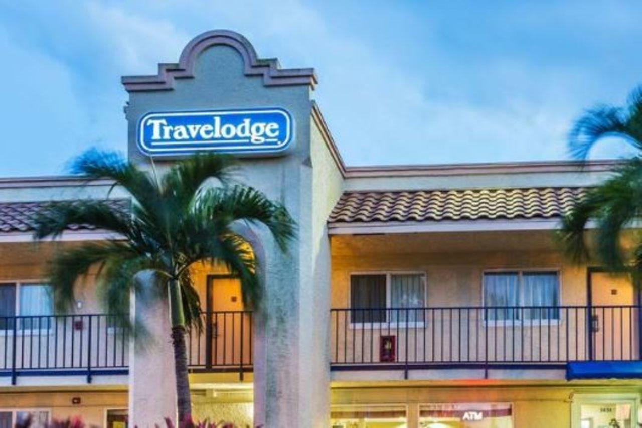 Motel 6 Riviera Beach Fl Buitenkant foto